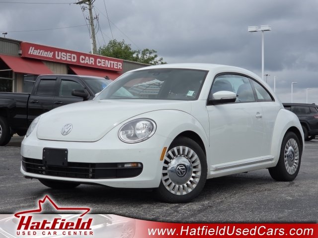 Used 2016 Volkswagen Beetle 1.8T SE FWD image 1