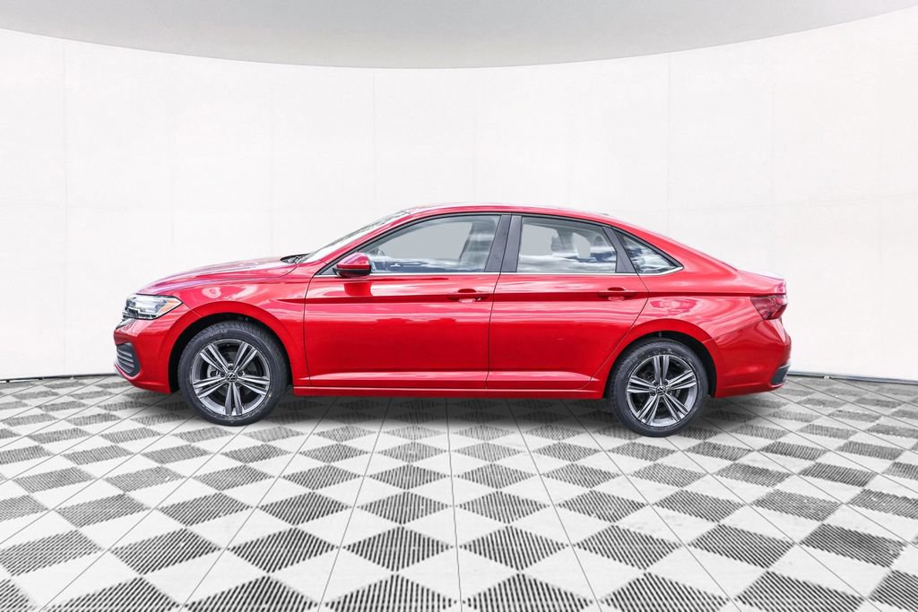Certified 2023 Volkswagen Jetta SE FWD image 4