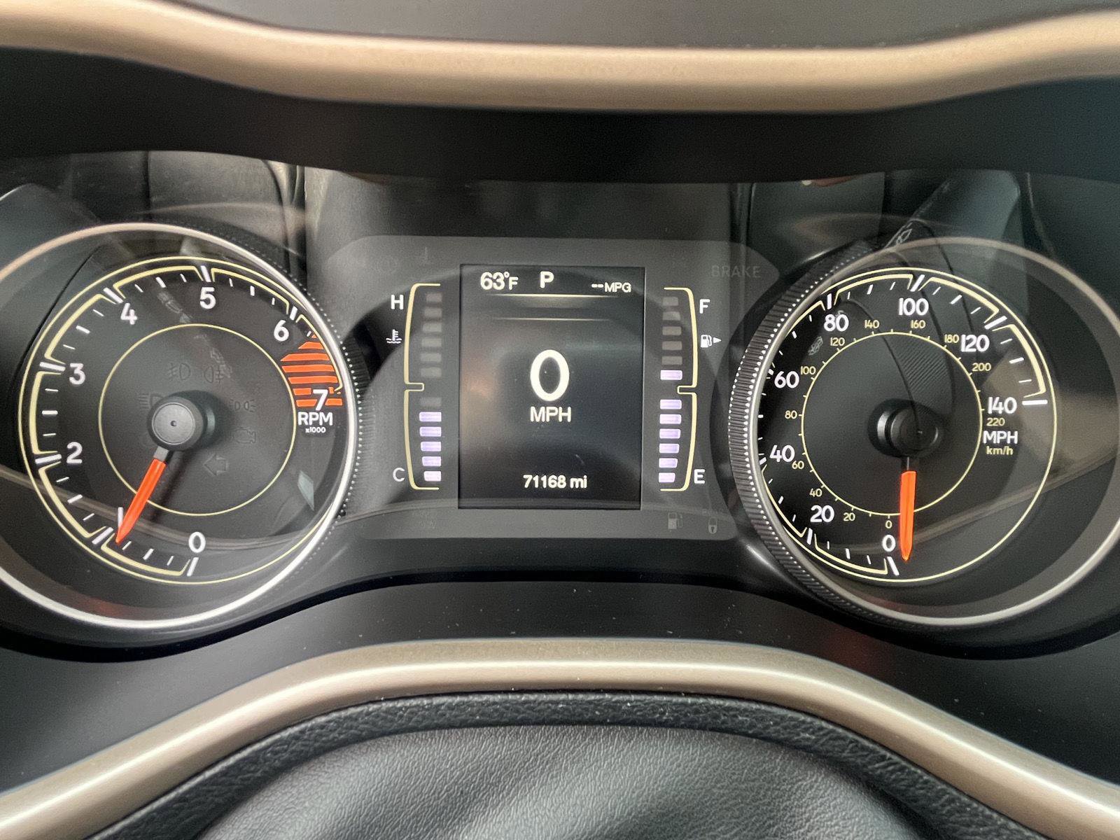 Used 2017 Jeep Cherokee Latitude image 5