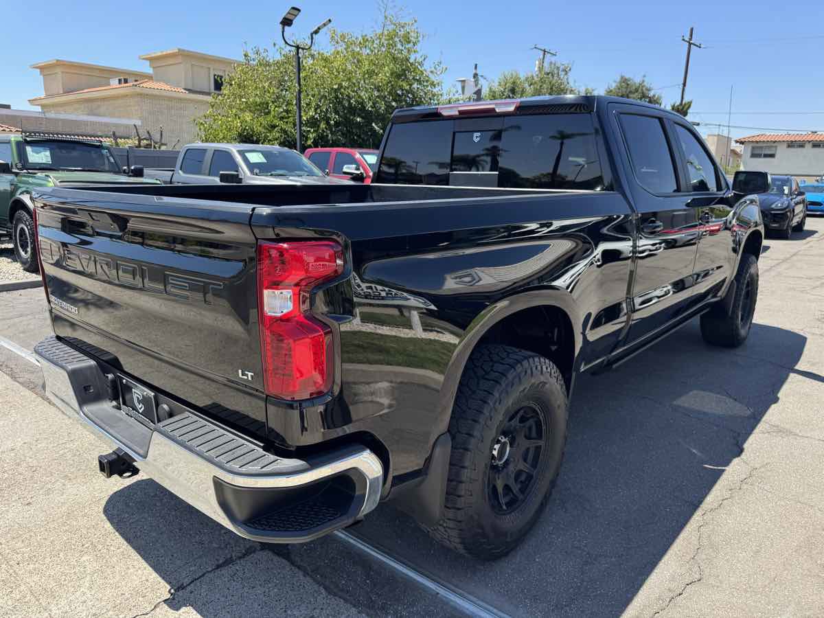 Used 2021 Chevrolet Silverado 1500 LT w/ Convenience Package II image 7