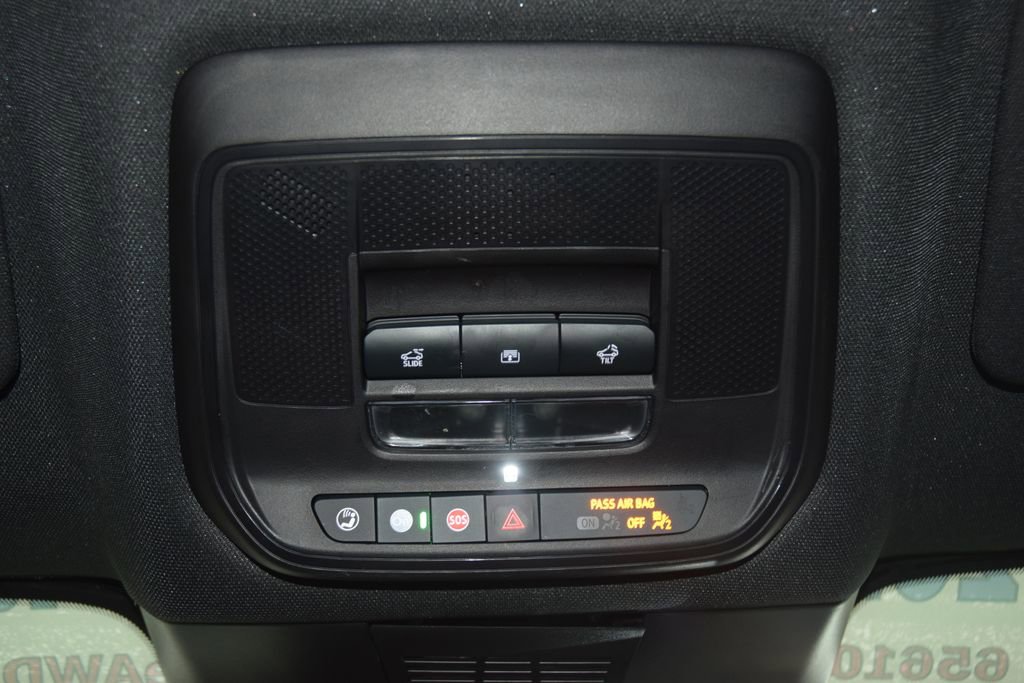 Used 2024 Chevrolet Blazer EV LT image 46