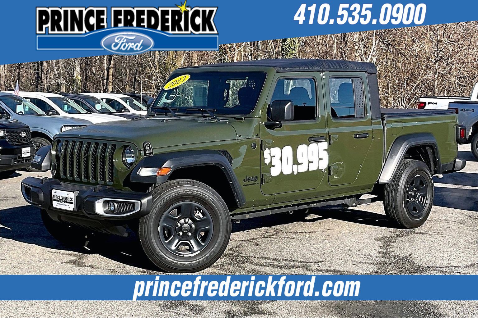 Used 2023 Jeep Gladiator Sport image 3