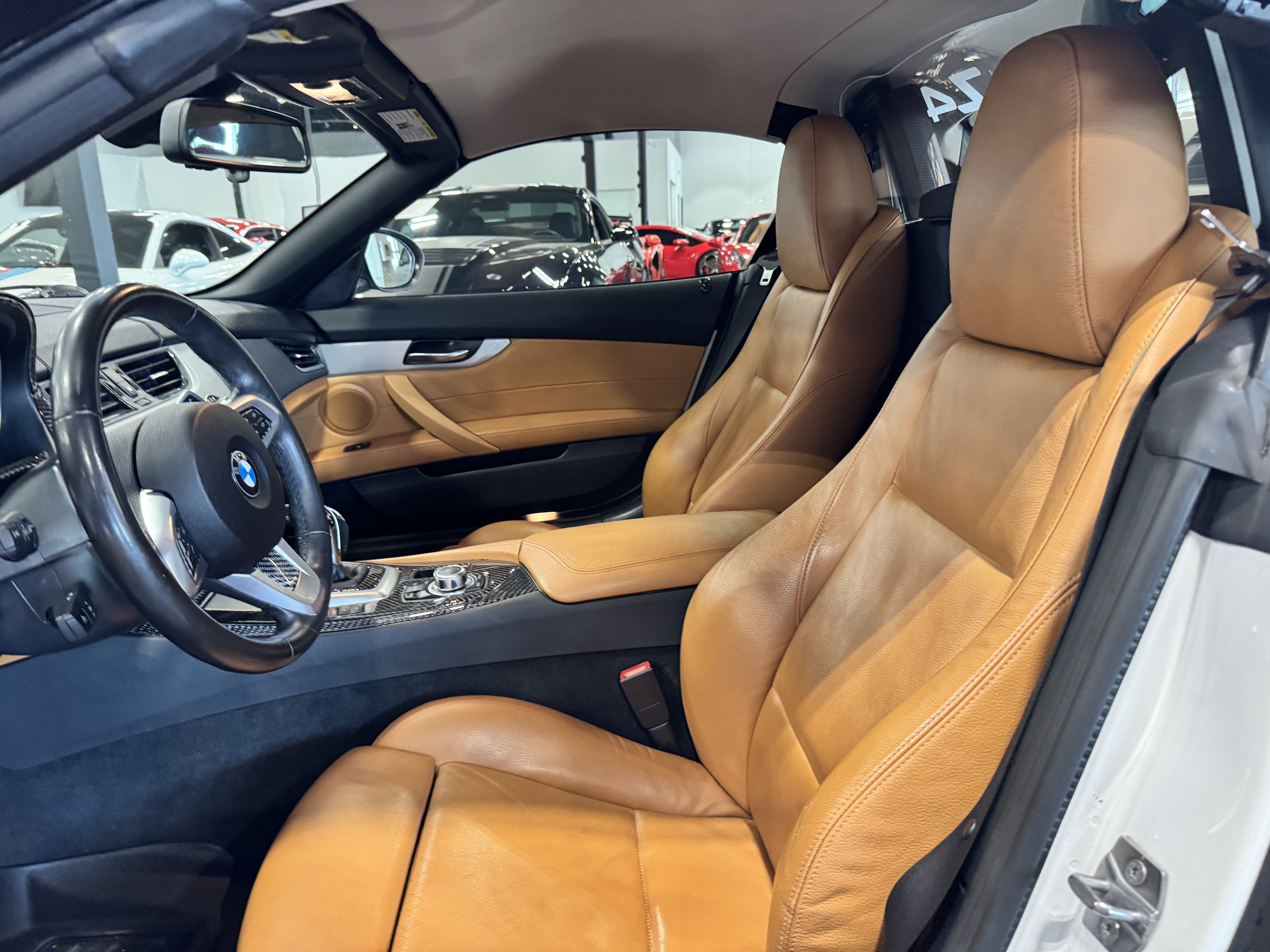 Used 2016 BMW Z4 sDrive28i w/ Technology Package image 9