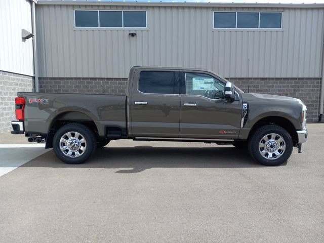 New 2026 Ford F250 Lariat w/ Lariat Ultimate Package AWD/4WD image 2