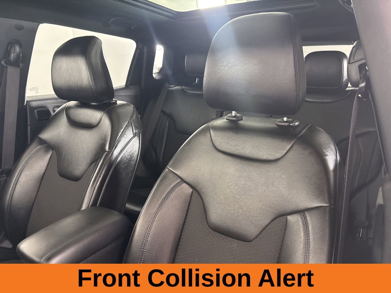 Used 2023 Jeep Compass Latitude w/ Sun and Sound Group image 10