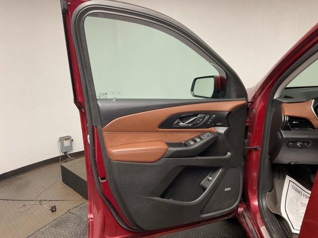 Used 2021 Chevrolet Traverse High Country AWD/4WD image 10