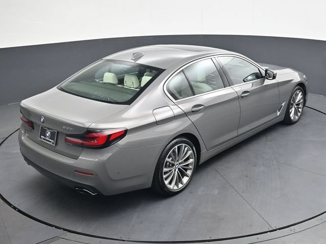 Used 2021 BMW 530i w/ Convenience Package RWD image 23