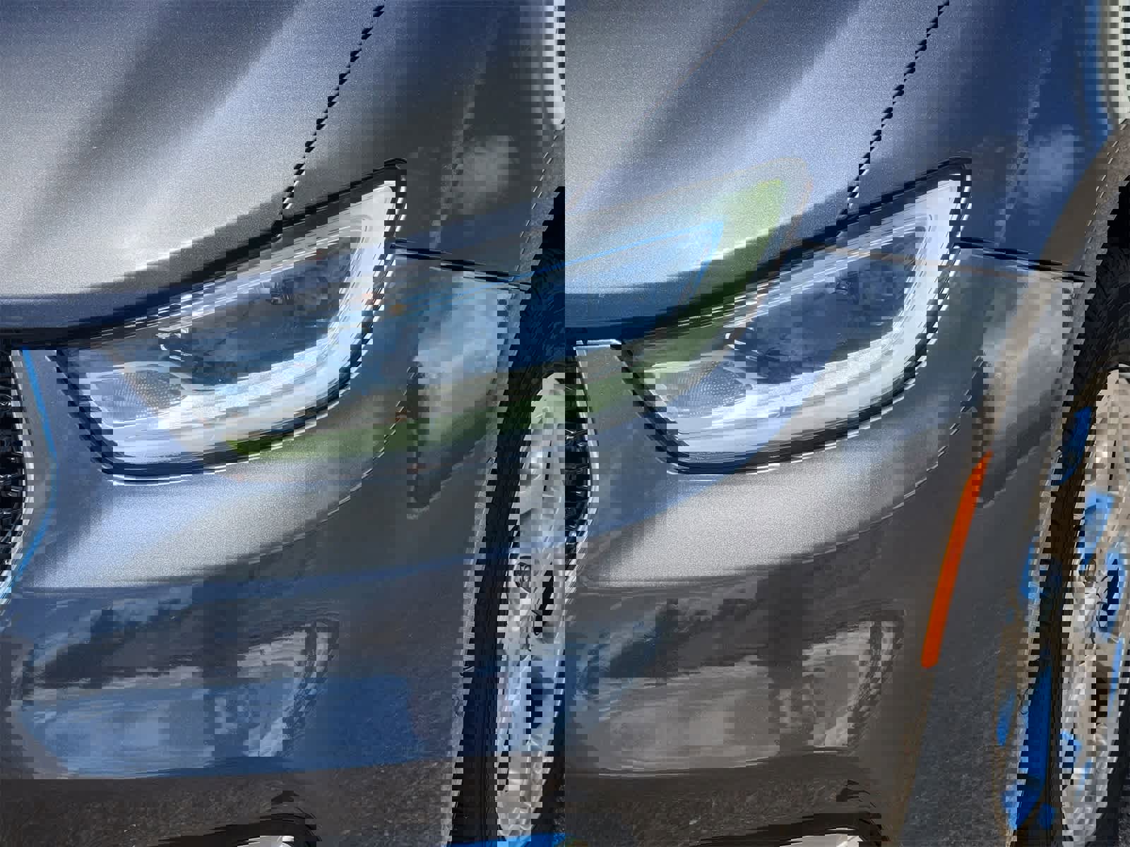 Used 2021 Chrysler Pacifica Limited w/ Premium & Safety Sphere Group image 8