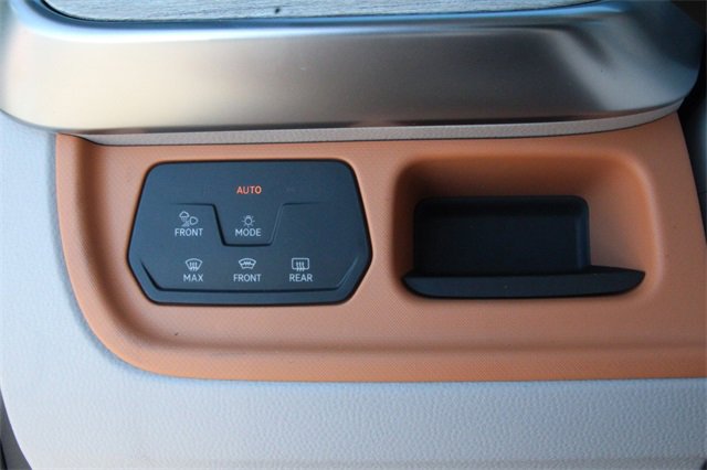 New 2025 Volkswagen ID. Buzz Pro S Plus image 14