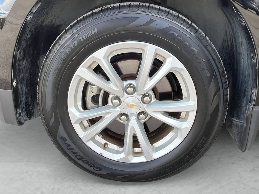 Used 2017 Chevrolet Equinox LT w/ Convenience Package image 23