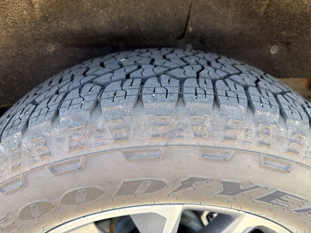 Used 2019 Chevrolet Silverado 1500 RST AWD/4WD image 11