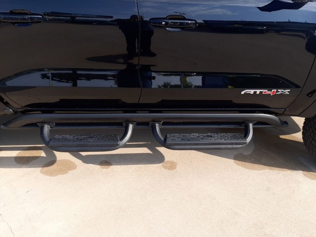 Used 2024 GMC Canyon AT4X AWD/4WD image 18