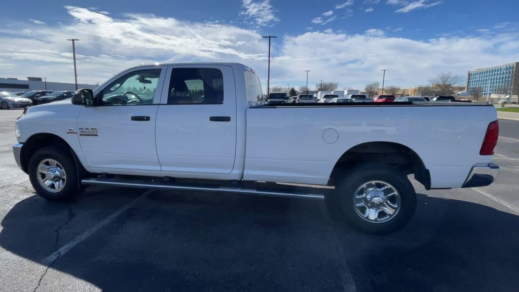 Used 2018 RAM 3500 Tradesman w/ Chrome Appearance Group AWD/4WD image 7