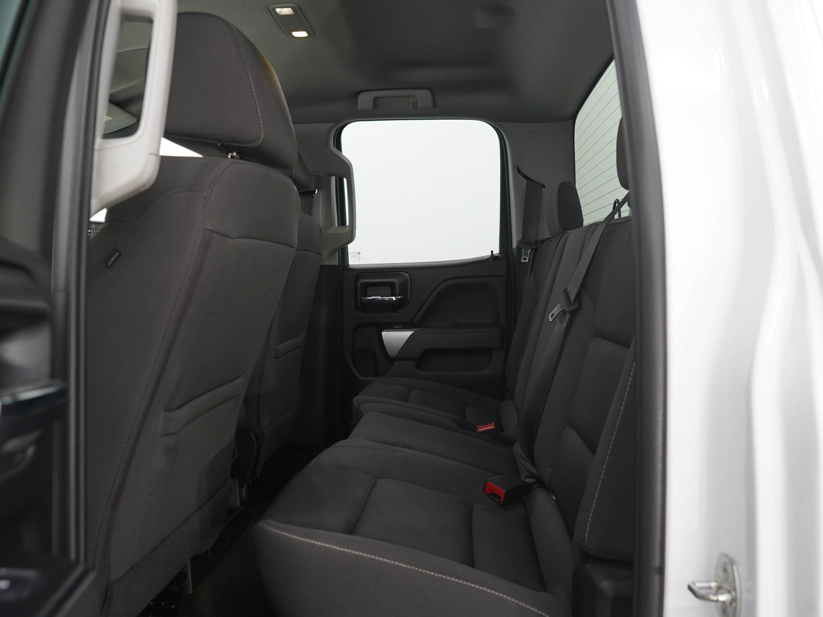 Used 2018 Chevrolet Silverado 1500 LT w/ All Star Edition AWD/4WD image 15
