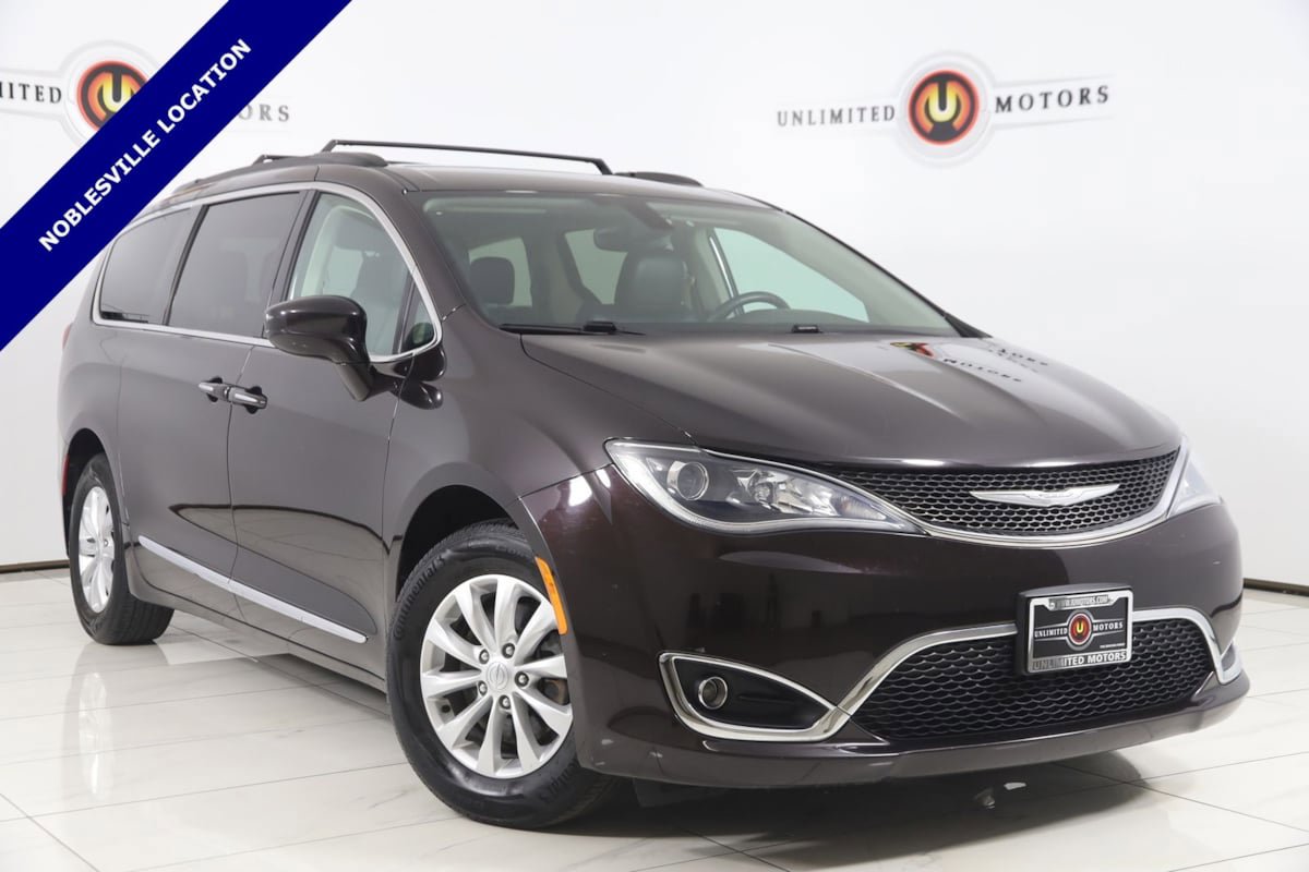 Used 2017 Chrysler Pacifica Touring-L