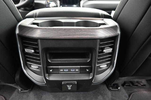 New 2027 RAM 1500 Laramie w/ Night Edition AWD/4WD image 24
