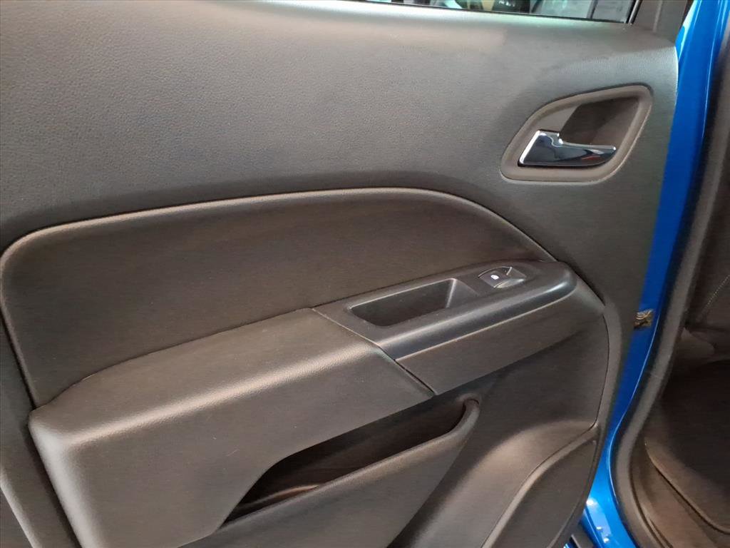 Used 2022 Chevrolet Colorado LT w/ LT Convenience Package image 15