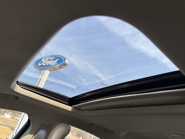 Used 2014 Ford Fusion Titanium image 22