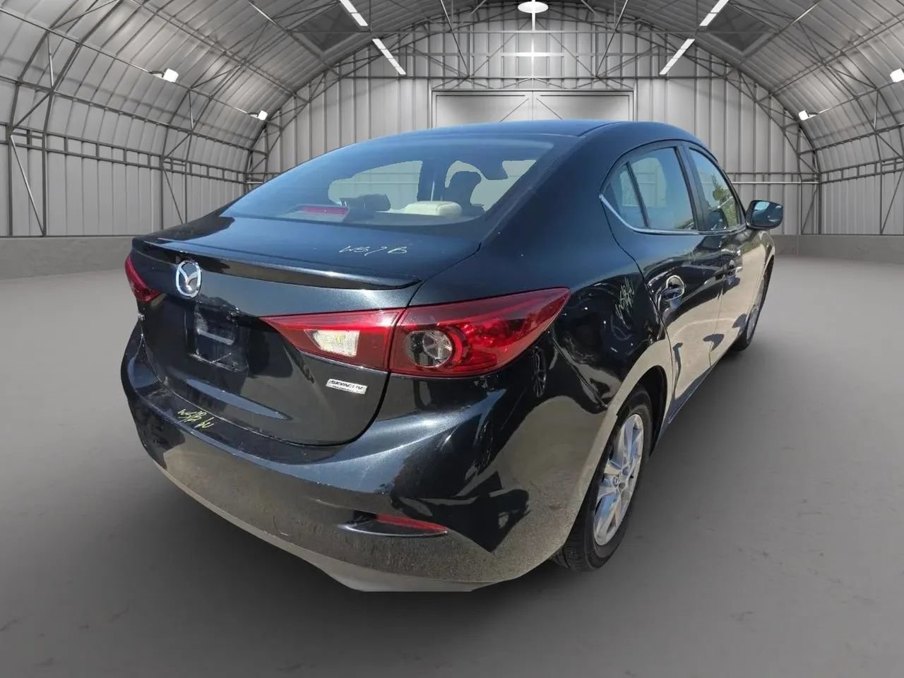 Used 2014 MAZDA MAZDA3 i Touring w/ Moonroof Package 1 FWD image 6