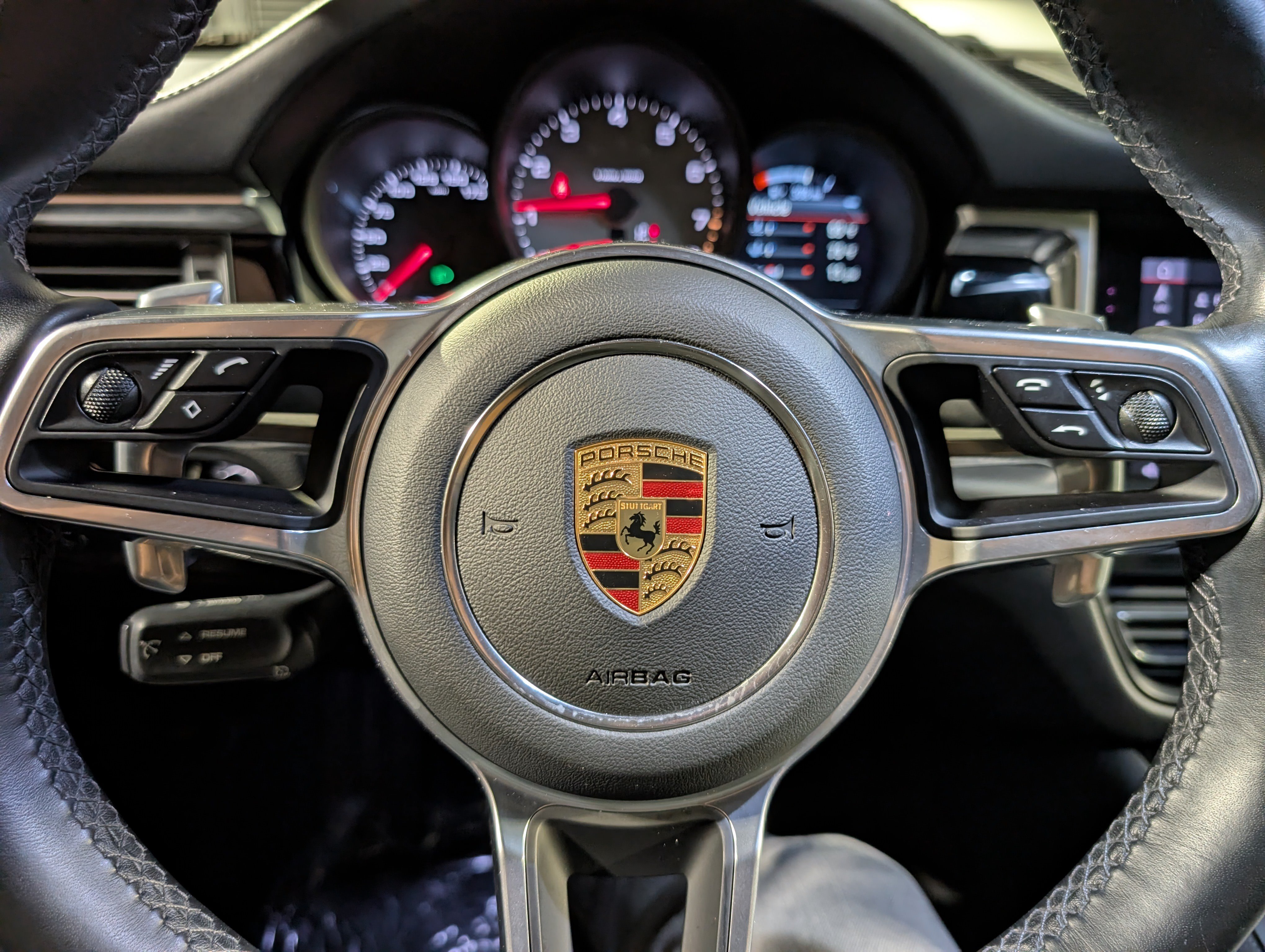 Certified 2021 Porsche Macan S AWD/4WD image 27