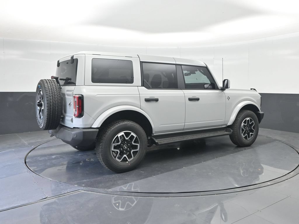 New 2026 Ford Bronco Outer Banks AWD/4WD image 15