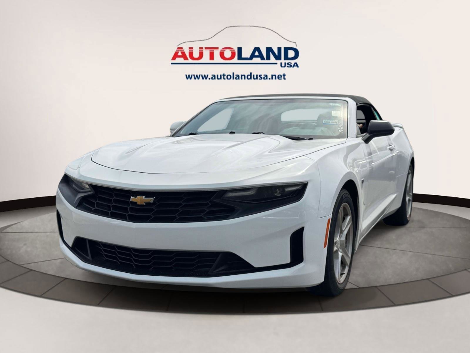 Used 2020 Chevrolet Camaro LT RWD image 1