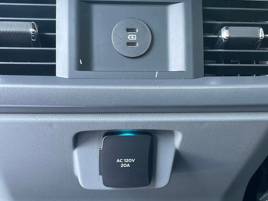 New 2025 Ford F150 Lightning Flash image 20