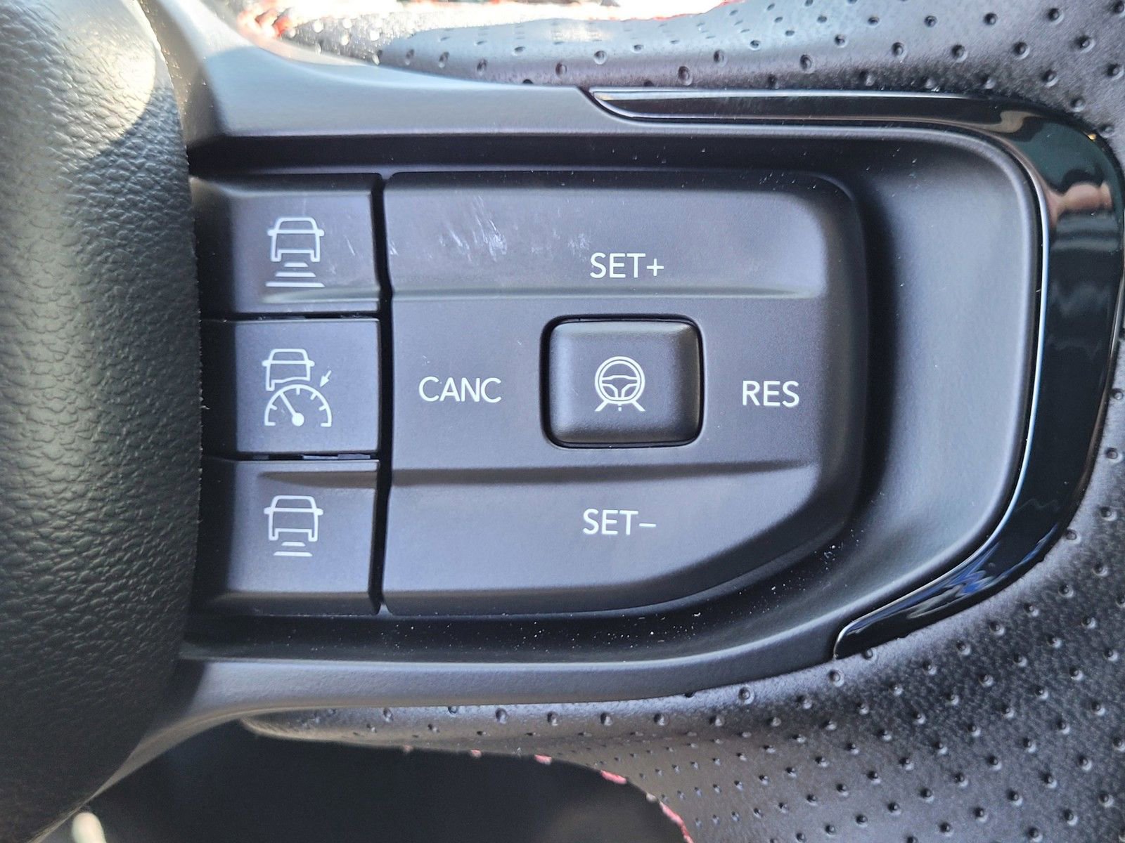 New 2026 Dodge Charger R/T AWD/4WD image 18