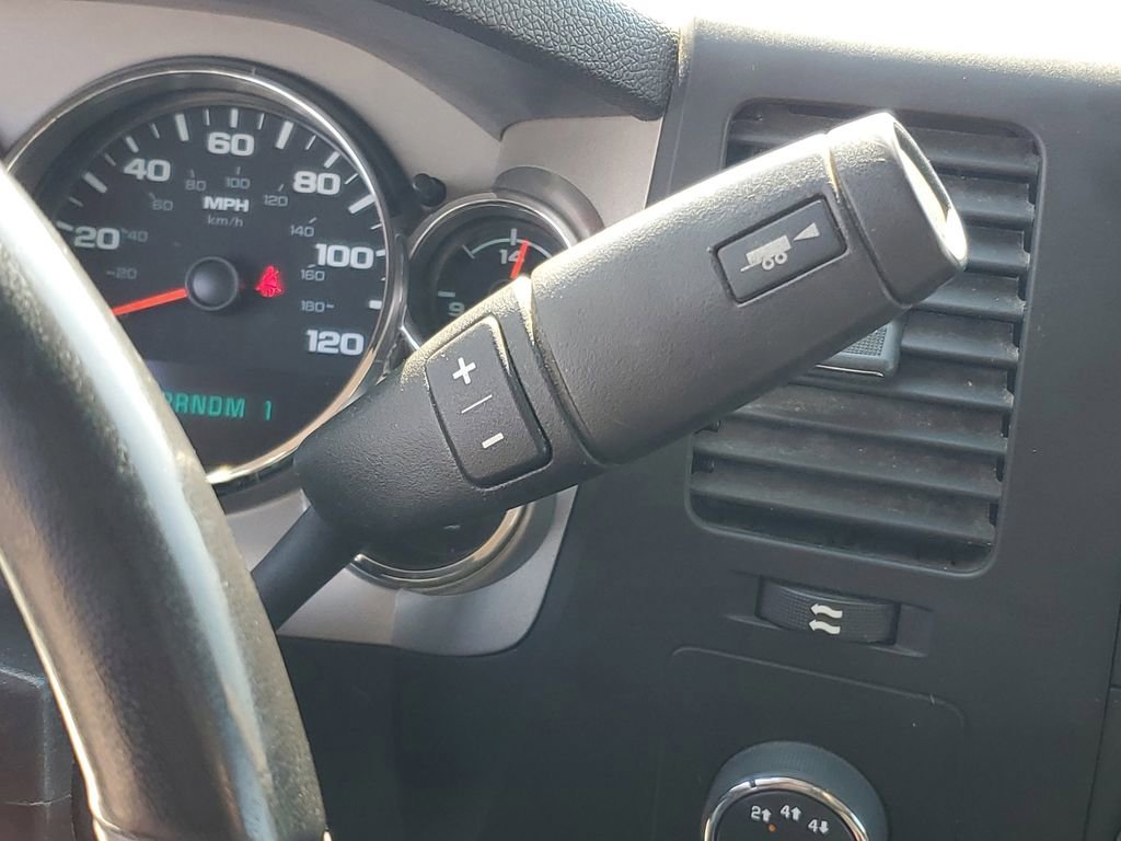 Used 2014 Chevrolet Silverado 2500 LT image 12