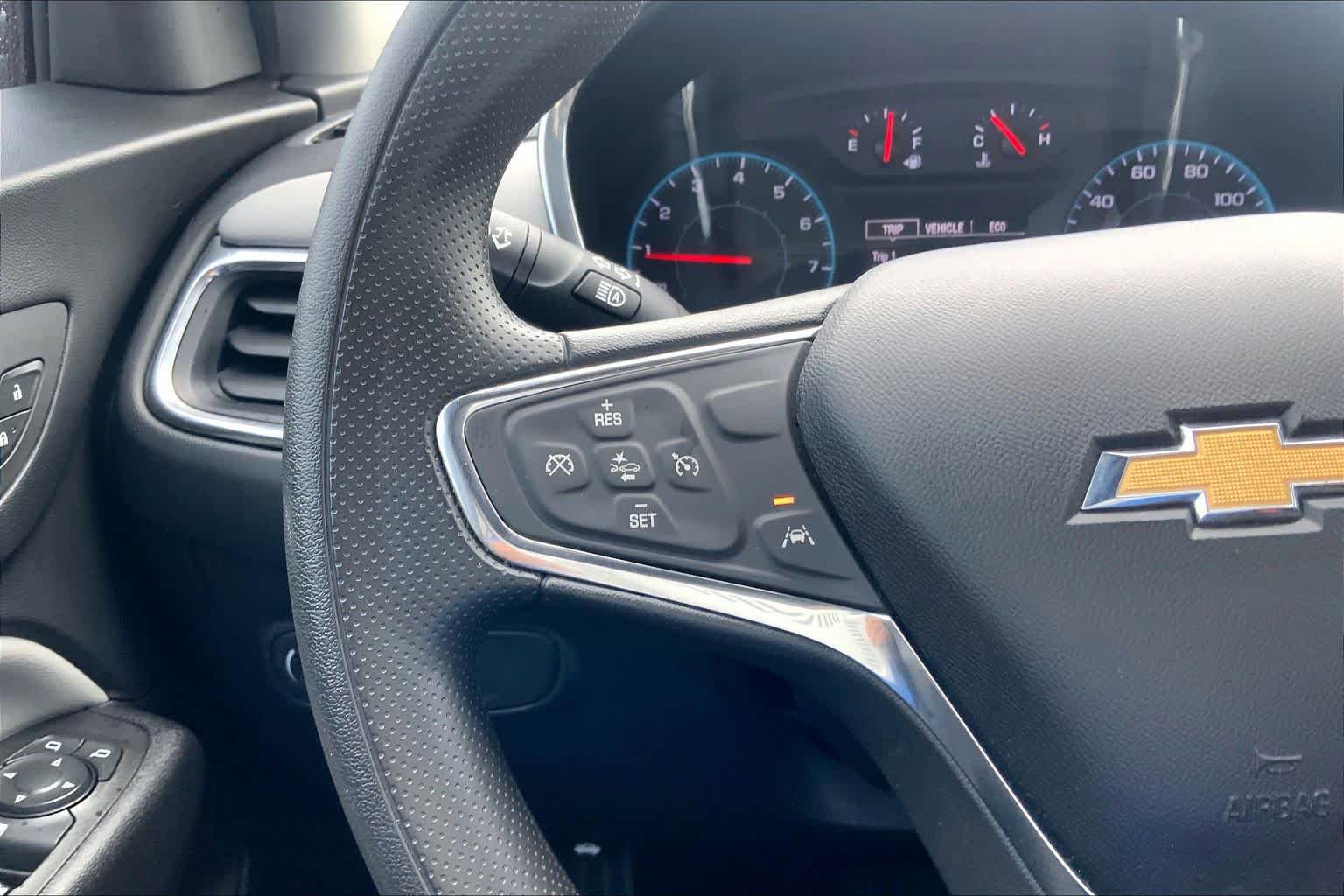 Used 2020 Chevrolet Equinox LS w/ LS Convenience Package FWD image 21