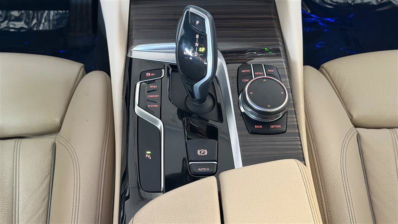 Used 2018 BMW 530i xDrive AWD/4WD image 27
