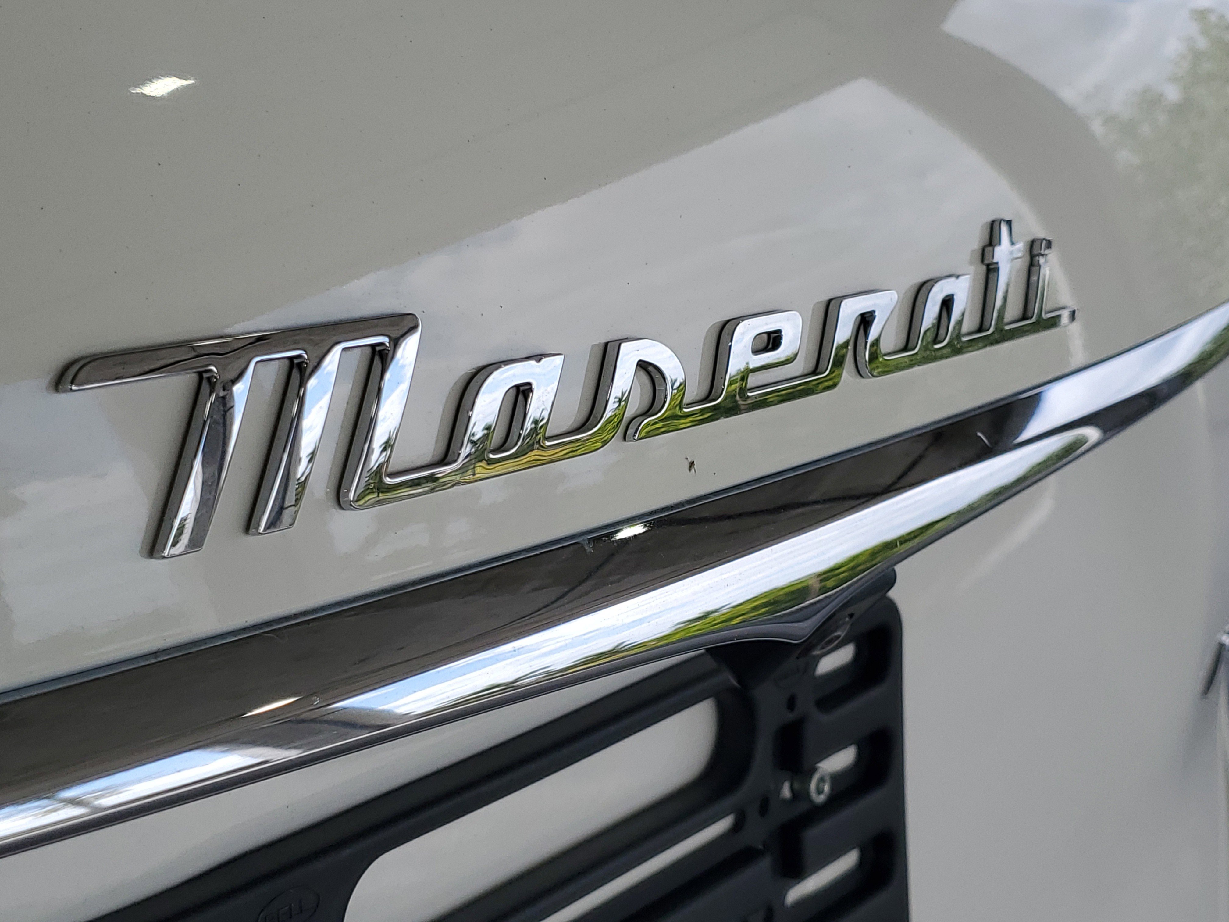 Used 2022 Maserati Levante GT AWD/4WD image 5