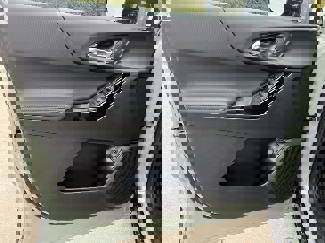 New 2026 Chevrolet Equinox LT w/ Convenience Package II image 23