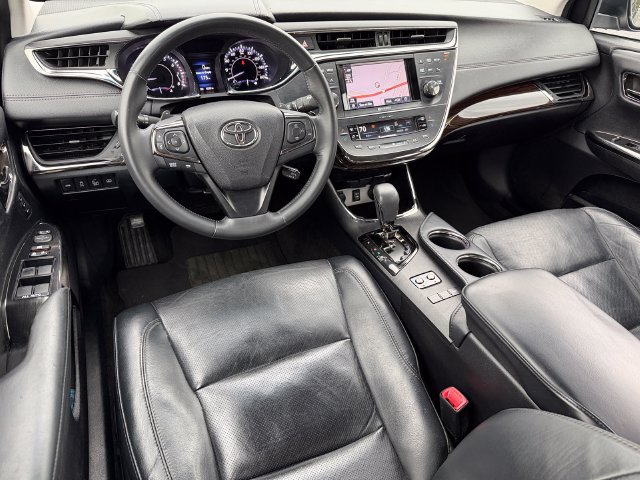Used 2014 Toyota Avalon Limited FWD image 33