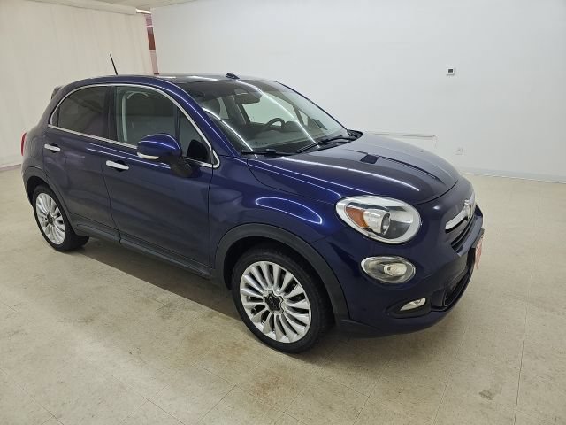 Used 2016 FIAT 500X Lounge FWD image 3