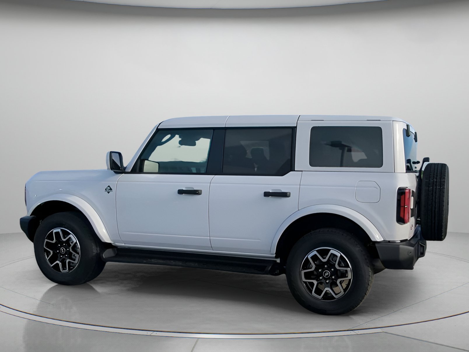 New 2026 Ford Bronco Outer Banks AWD/4WD image 19
