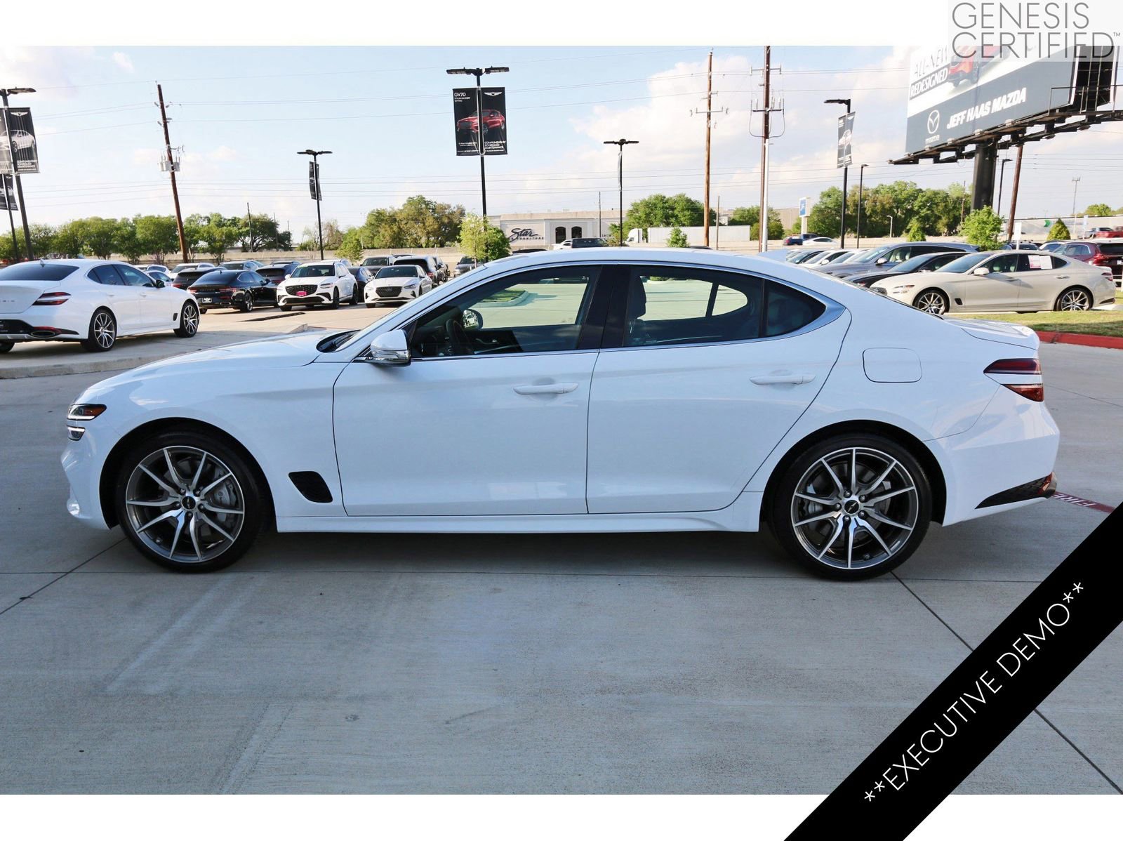 Used 2026 Genesis G70 2.5T RWD image 5