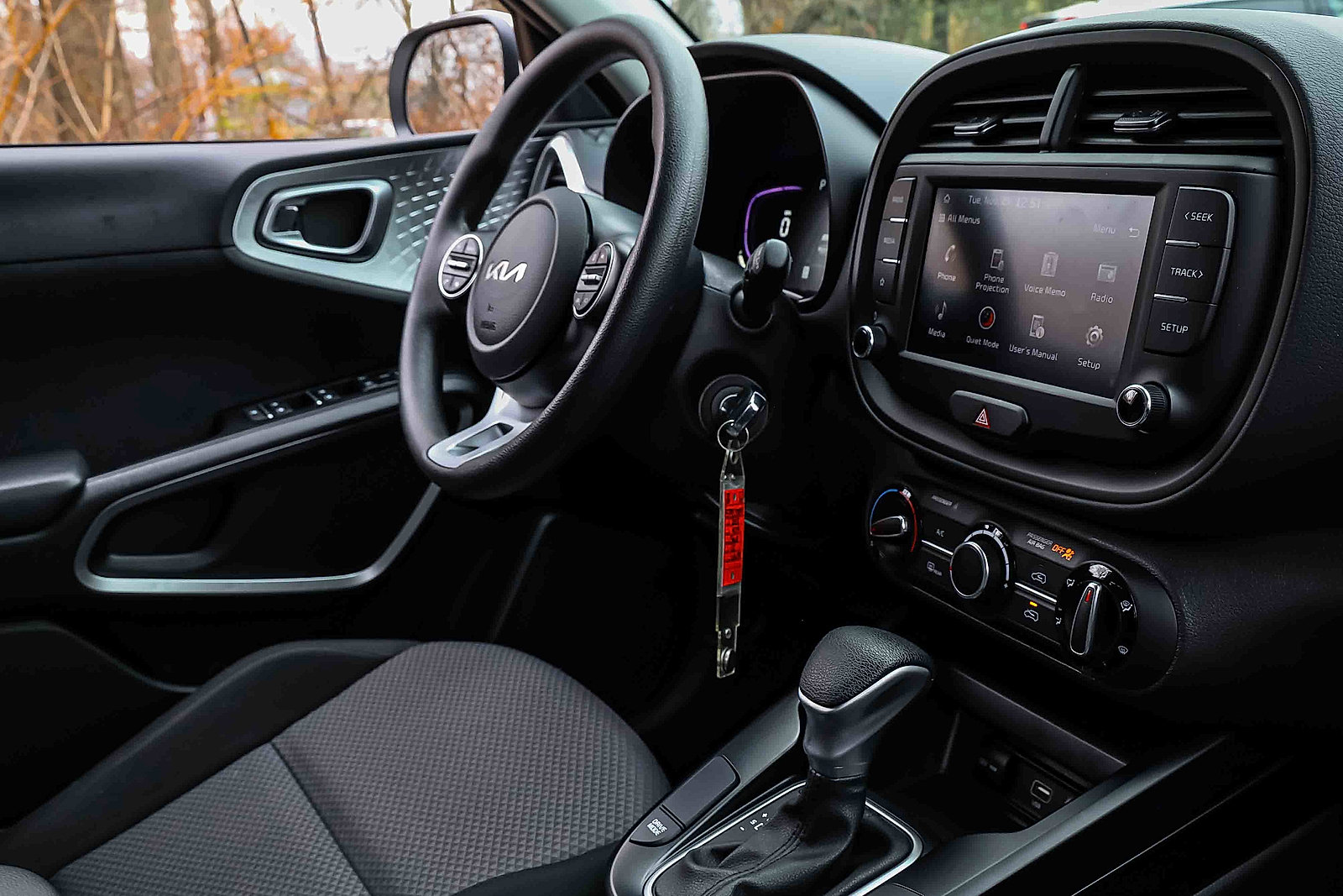 Certified 2025 Kia Soul LX w/ LX Technology Package image 25