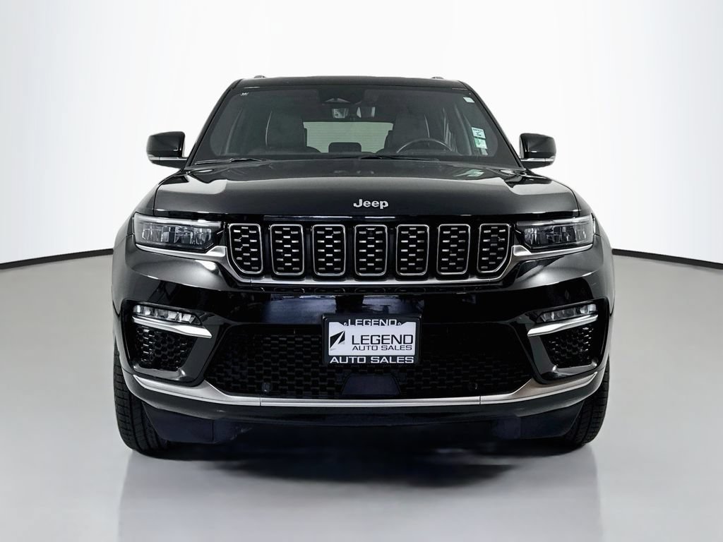 Used 2023 Jeep Grand Cherokee Summit AWD/4WD image 2