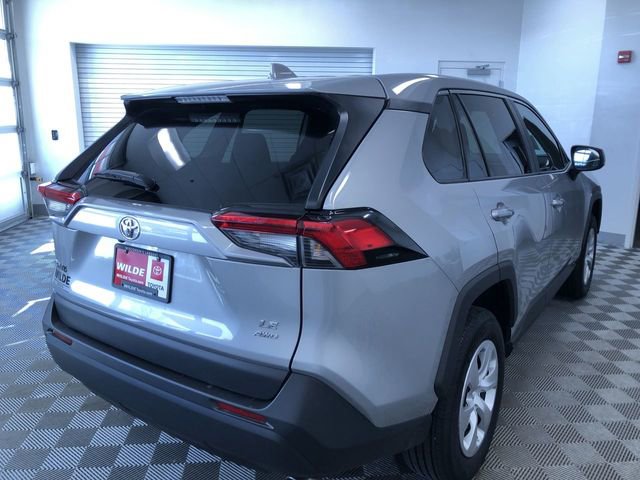 Certified 2025 Toyota RAV4 LE image 34