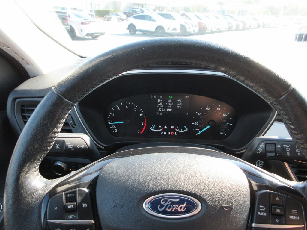 Used 2021 Ford Escape SE w/ SE Sport Appearance Package FWD image 26
