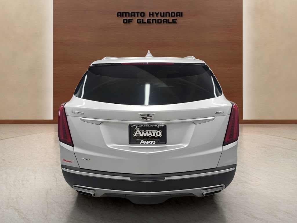 Used 2020 Cadillac XT5 Premium Luxury AWD/4WD image 4