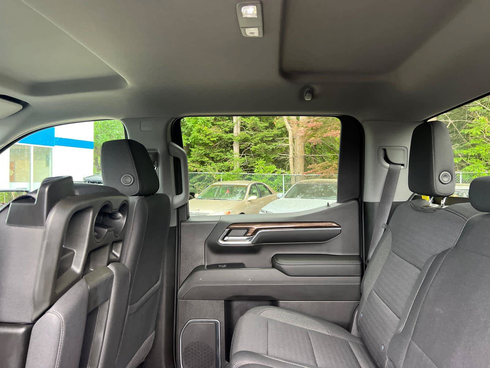 Certified 2023 Chevrolet Silverado 1500 LT AWD/4WD image 27