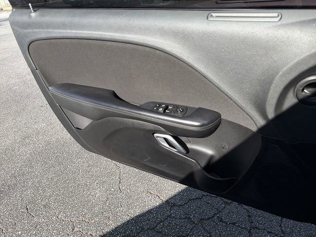 Used 2022 Dodge Challenger GT RWD image 11