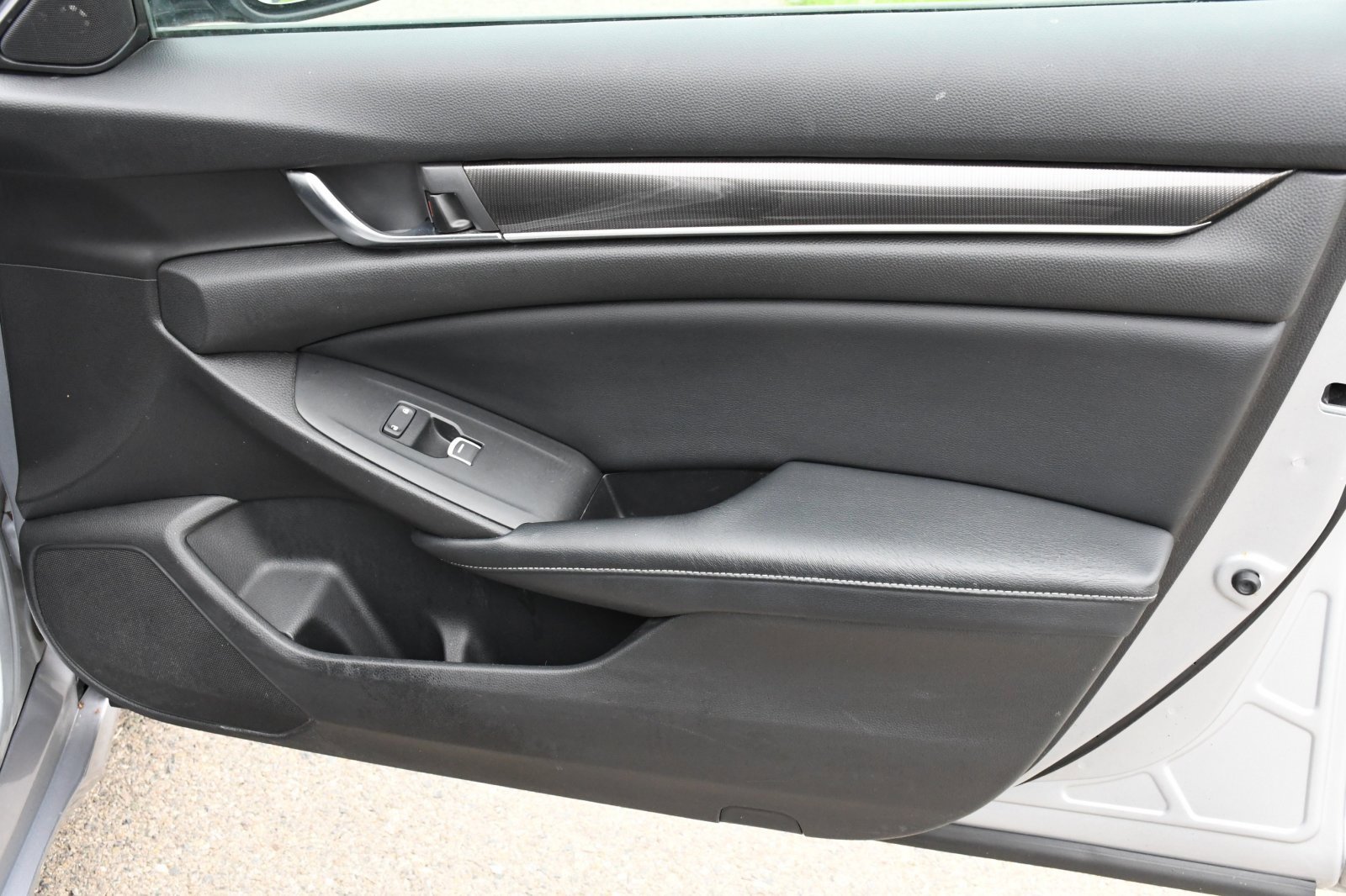 Used 2018 Honda Accord Sport image 19