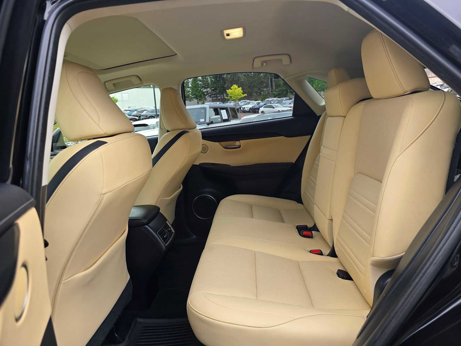 Used 2015 Lexus NX 200t AWD w/ Premium Package image 16