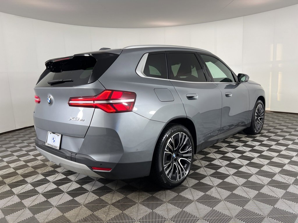 Used 2026 BMW X3 xDrive30 w/ Convenience Package image 5
