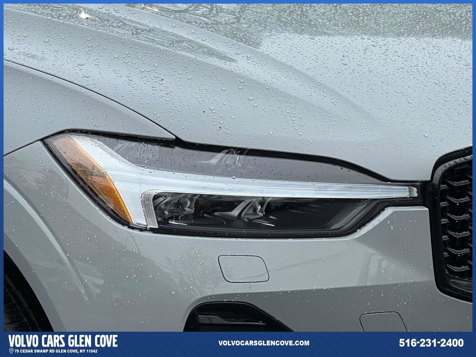 Used 2024 Volvo XC60 B5 Plus w/ Protection Package Premier image 7