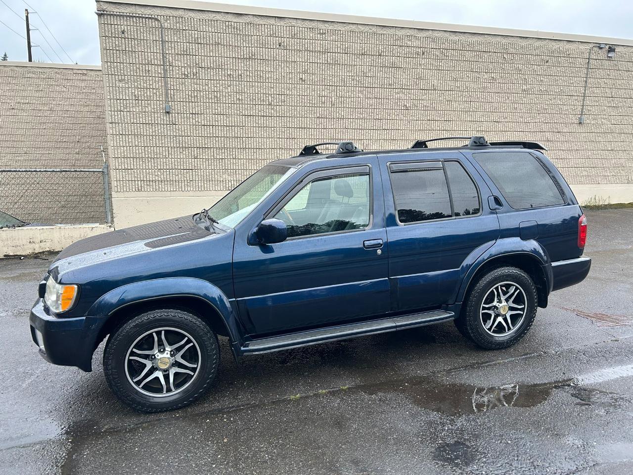 Used 2002 INFINITI QX4 4WD w/ (X03) Heated Seats Pkg image 8