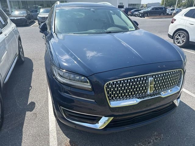 Used 2020 Lincoln Nautilus Reserve w/ Equipment Group 202A AWD/4WD image 4